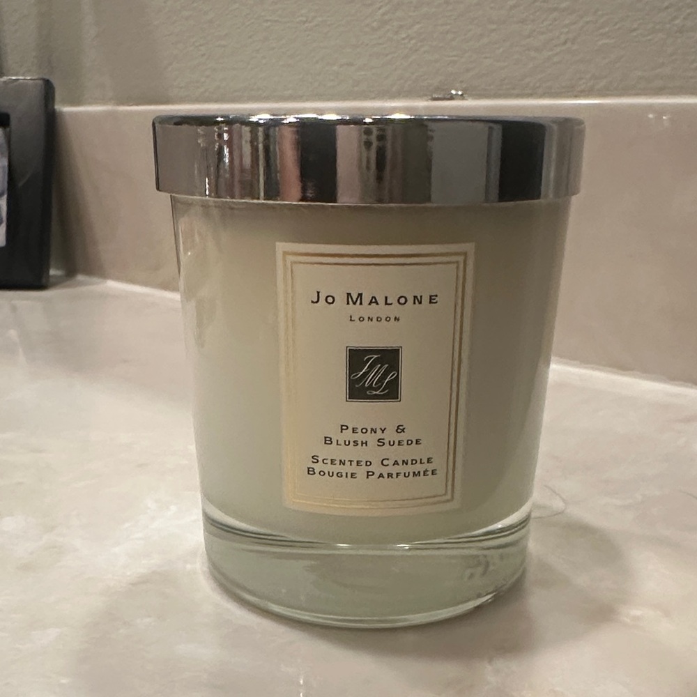 Jo Malone Peony & Blush Suede Candle - Cream and Silver